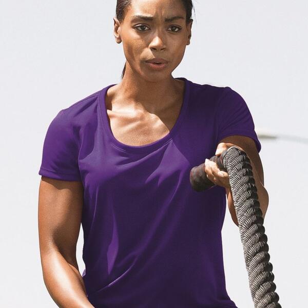 Performance® Core Women's T-Shirt Thumbnail